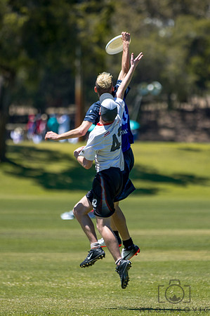 049A3972