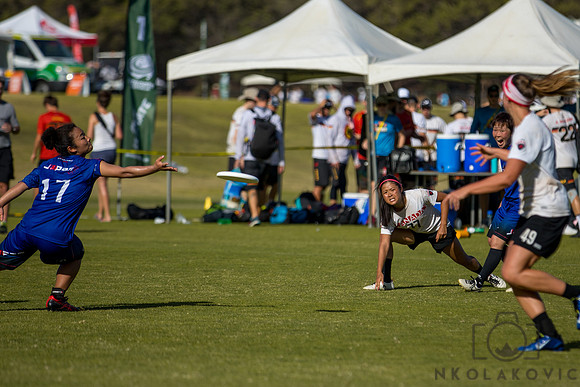 049A7175